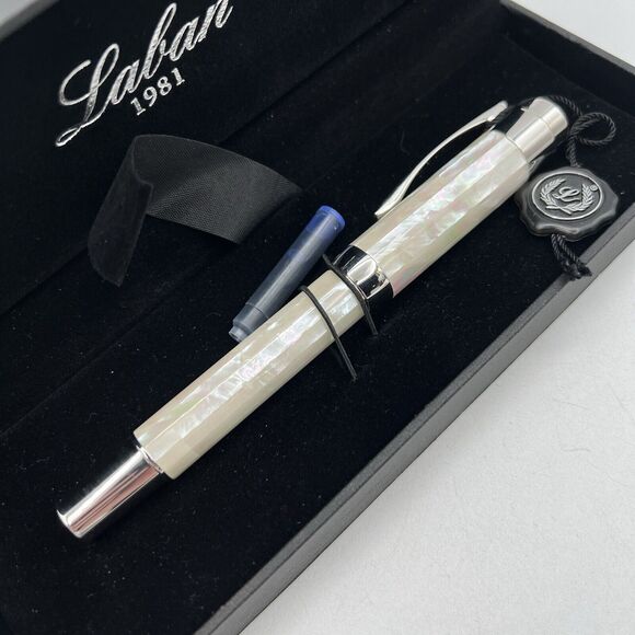 Laban Mother of Pearl Fountain Pen in White B Broad Point & Blue Cartridge NEW - Picture 1 of 15